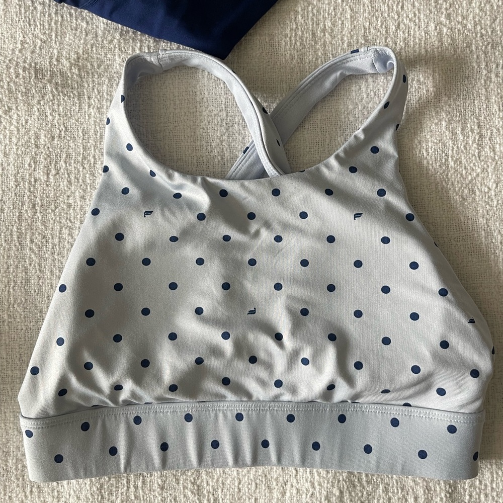 Fabletics Set - Picture 2 of 7